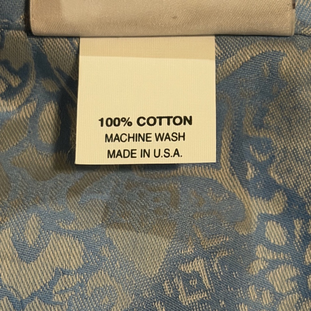 Peacock Alley Ornella Standard Sham 20x26 Blue White Medallion Cotton New - Picture 2 of 4